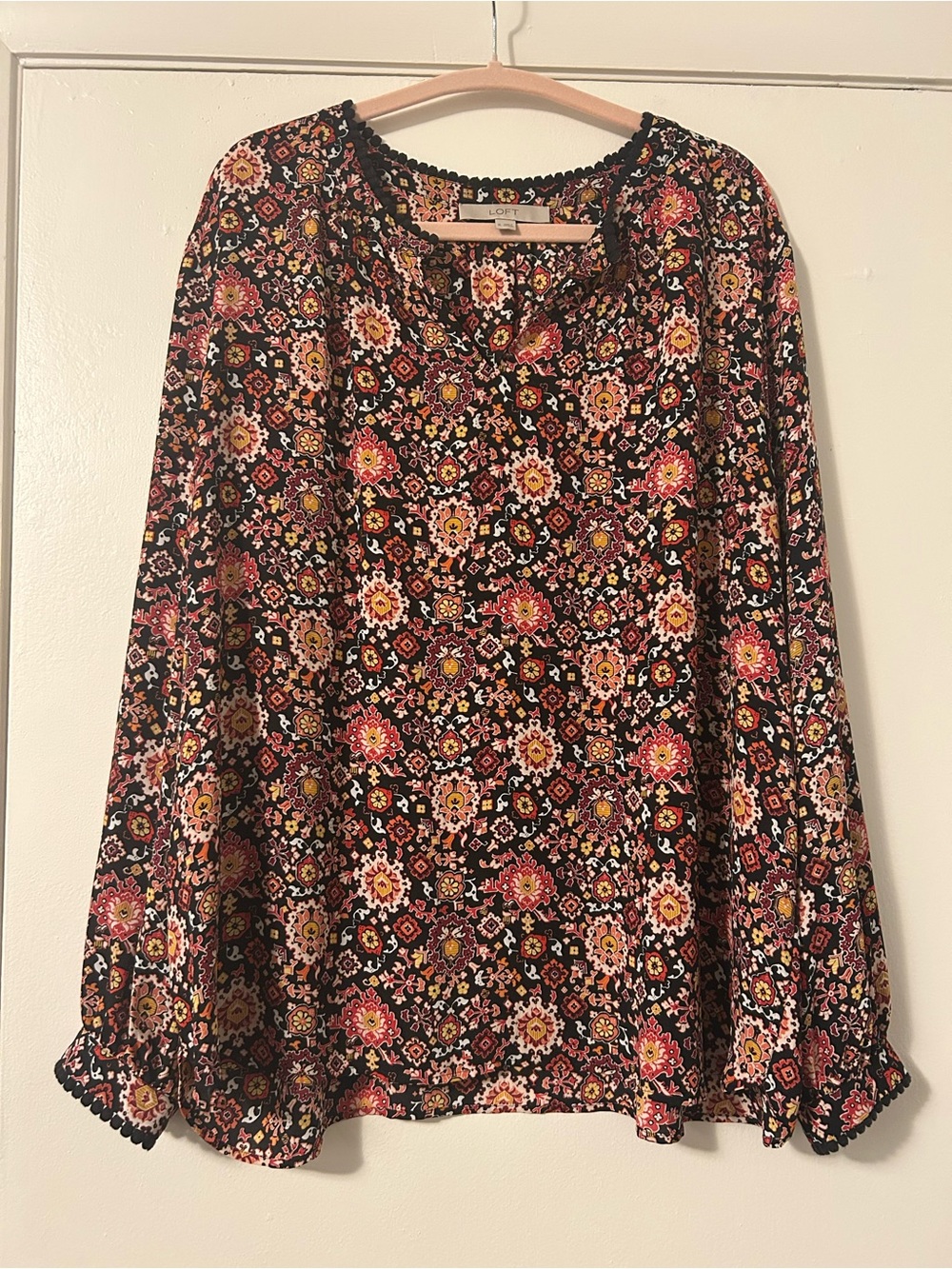 LOFT long sleeve floral blouse